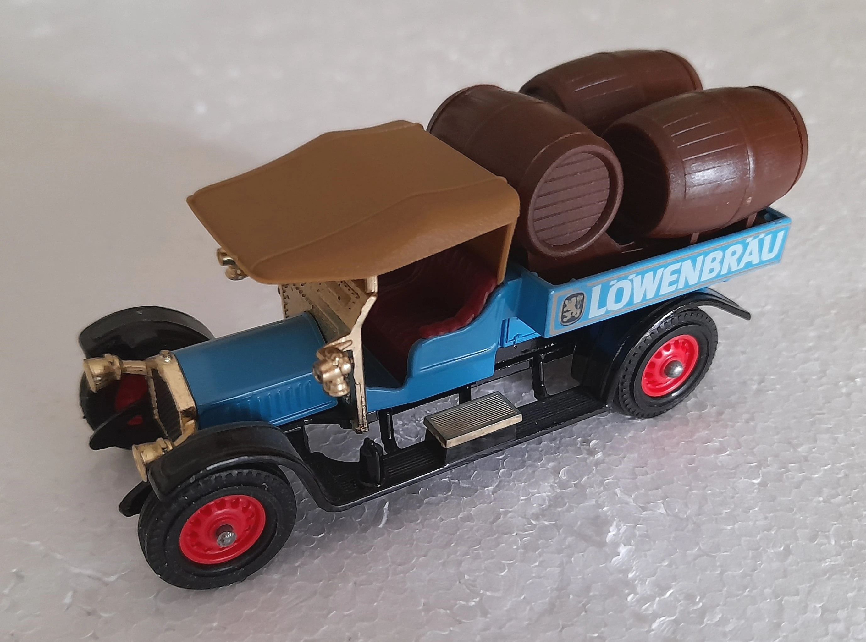 1918 Crossley Beer Lorry