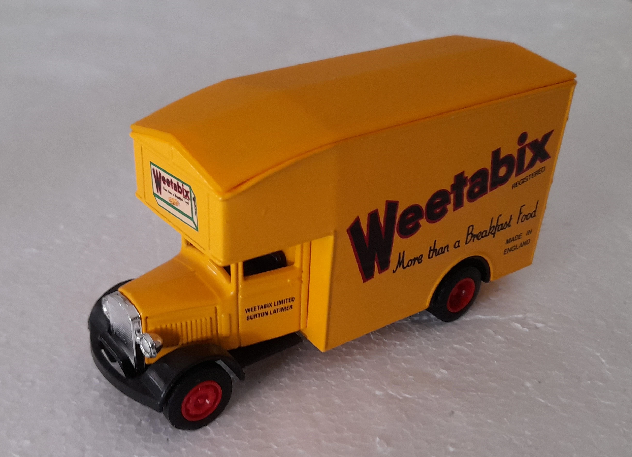 1933 Morris Pantechnicon