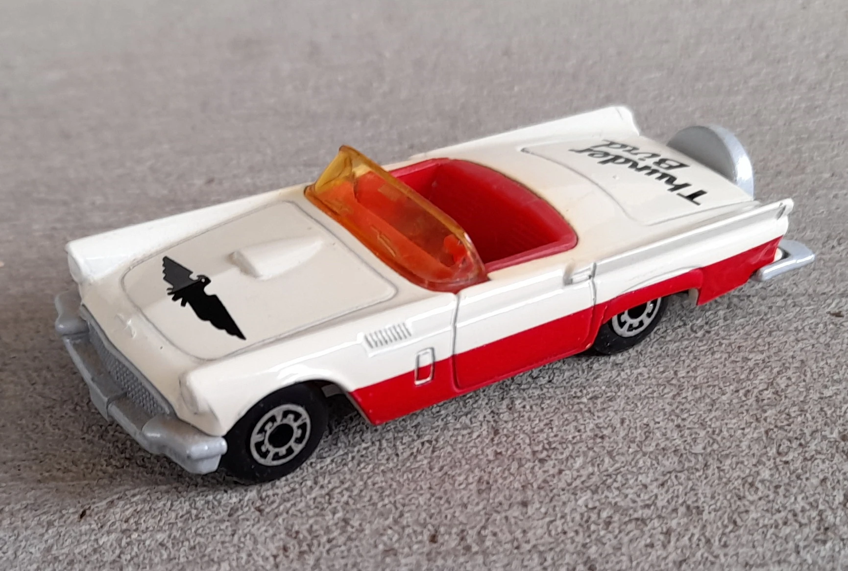 1957 Ford Thunderbird