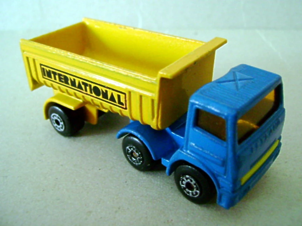 Articulated Truck